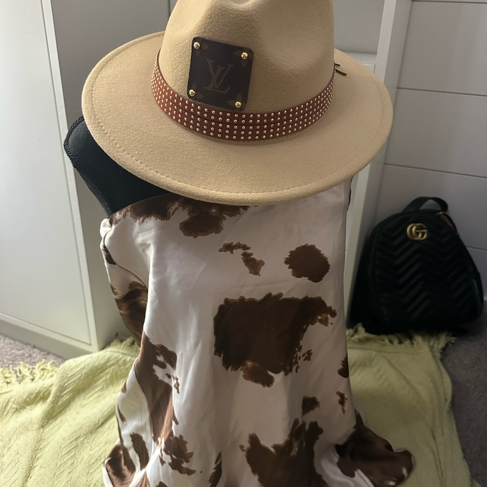 Tan Designer Hat with Studded Band